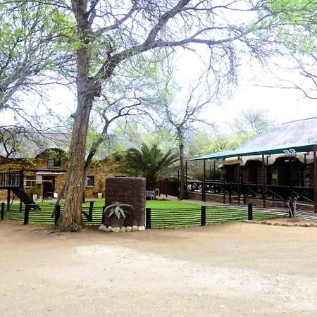 Weltevrede Lodge - Self Catering Houses Marloth Park Zewnętrze zdjęcie